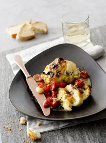 Seppie ripiene con pane, caciocavallo e olive