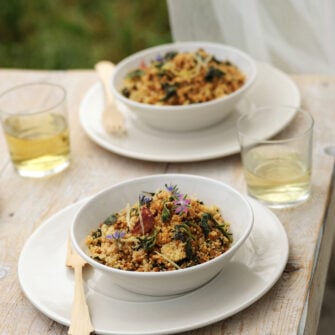 Cuscus con lenticchie, borragine e ortiche