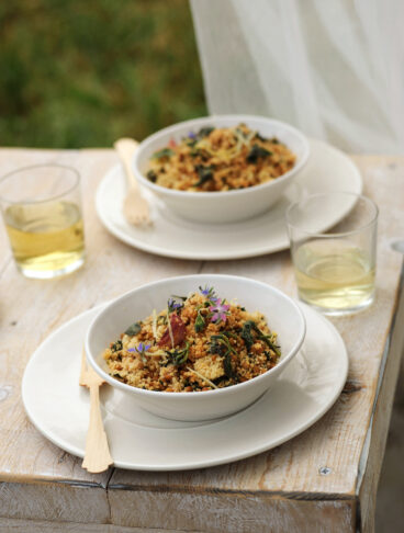 Cuscus con lenticchie, borragine e ortiche