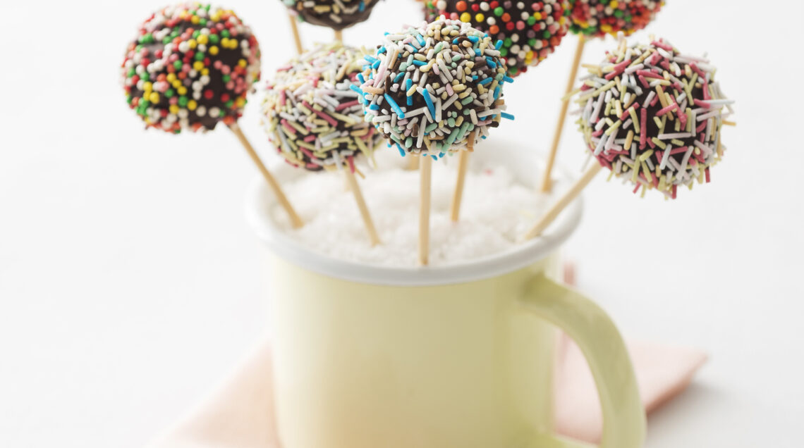 Cake-pops-arcobaleno ricetta Sale&Pepe