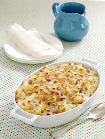 Pasta gratinata con prosciutto e mozzarella