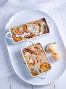 Pudding di albicocche al rosmarino