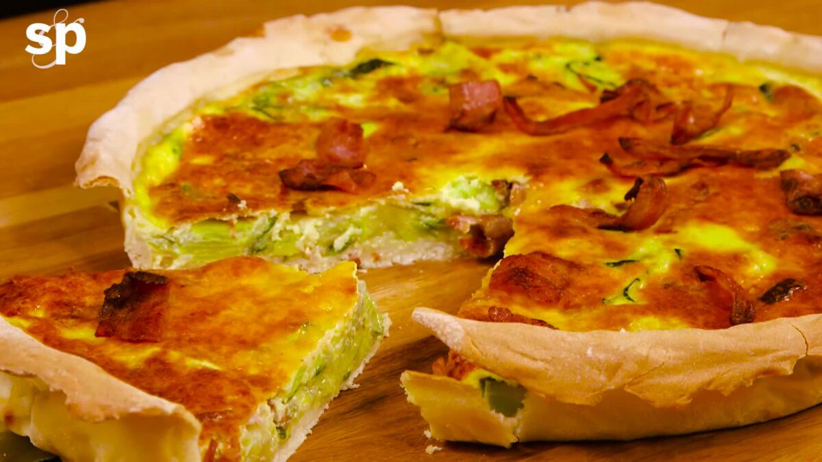 Quiche con zucchine e pancetta croccante
