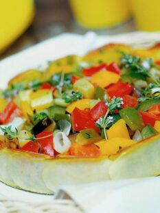 Ratatouille agrodolce nel guscio di patate