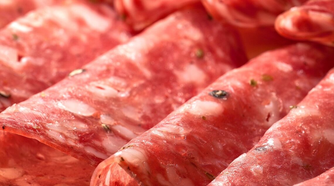 Finocchiona toscana, il salume che fa nascere miele e fiori Sale&Pepe