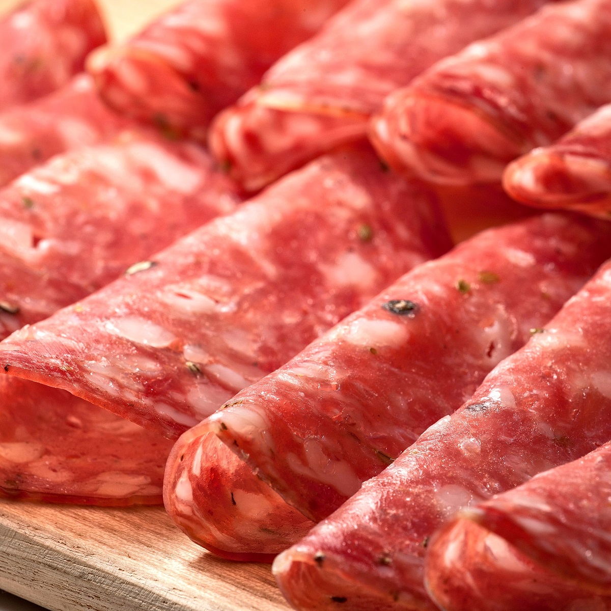 Finocchiona toscana, il salume che fa nascere miele e fiori Sale&Pepe