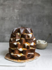 Pandoro farcito al mascarpone e mostarda vicentina