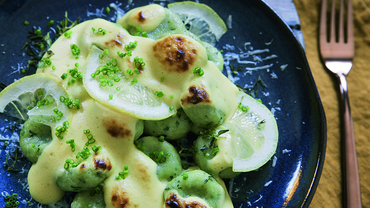 Gnocchi alle erbe con zabaione