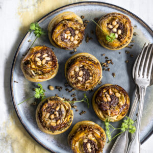 Mini tatin al carciofo e acciuga