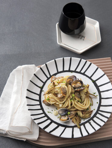 Linguine con vongole e carciofi