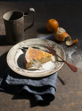 TORTA MORBIDA CON CLEMENTINE