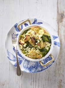 Bread pudding salato con cime di rapa