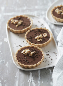 Crostataine al cioccolato e gianduia