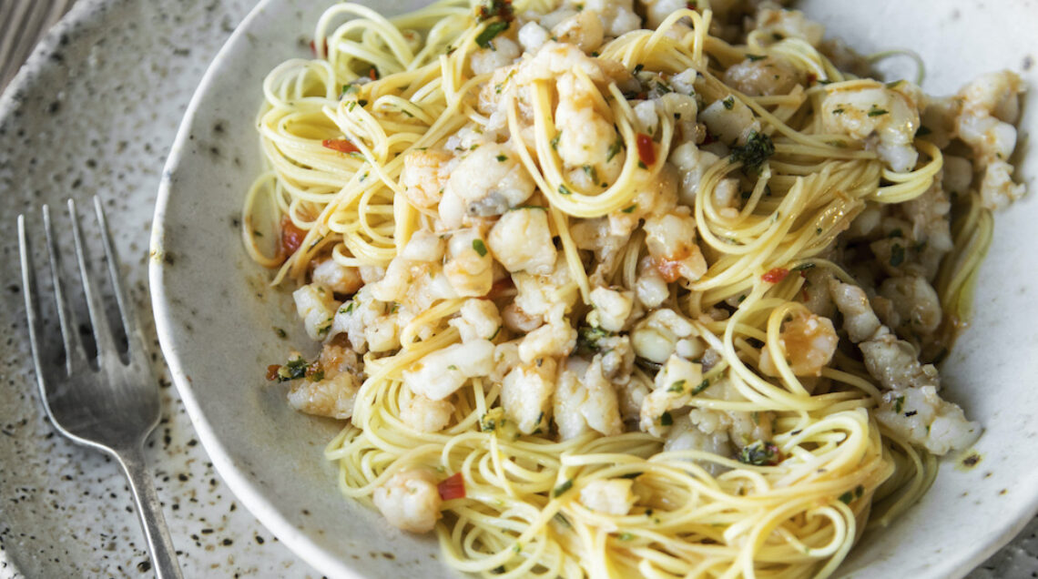 Maccheroncini di Campofilone al ragù di coda di rospo in potacchio