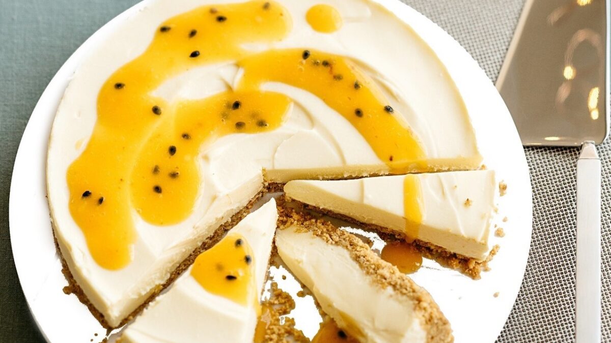 Cheesecake al cioccolato bianco e frutto della passione