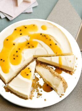 Cheese cake al cioccolato bianco e frutto della passione