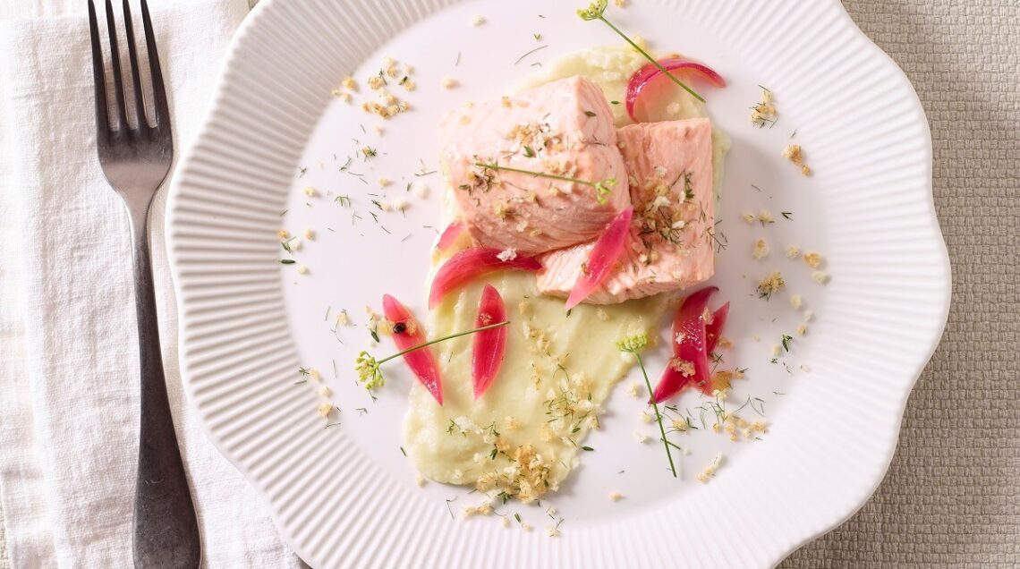 Crema di finocchi con salmone selvaggio