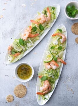 Insalata di gamberi, melone e iceberg al profumo di lime e menta
