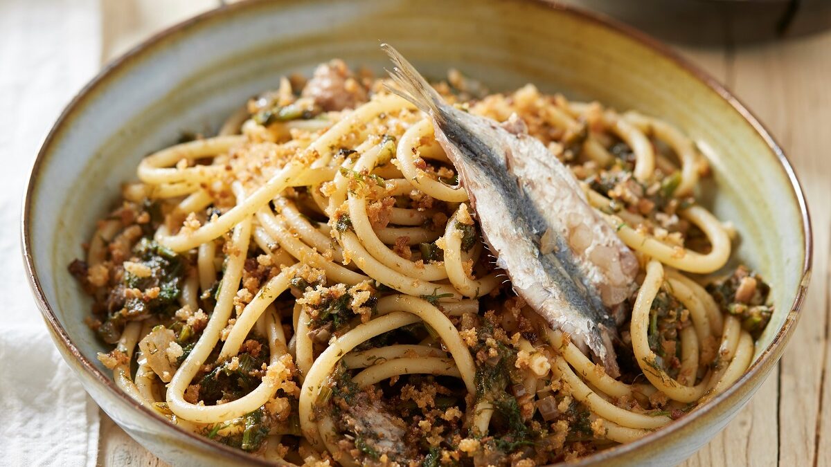 Pasta con le sarde al finocchietto