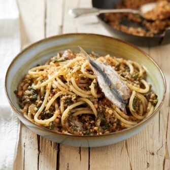 bucatini-con-le-sarde- e il finocchietto