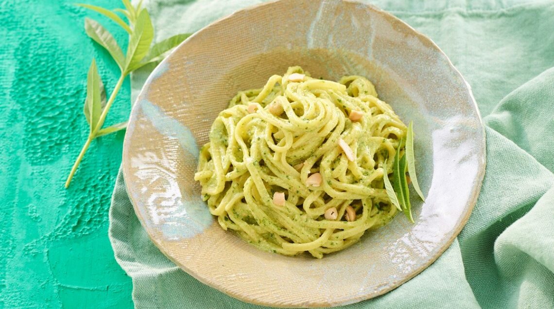 Spaghetti alla chitarra con pesto