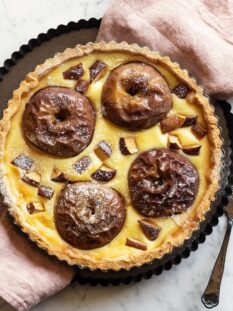 Crostata con mele affogate