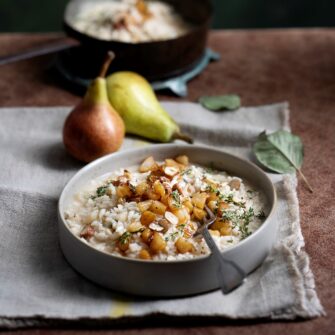 Risotto al taleggio, timo e nocciole