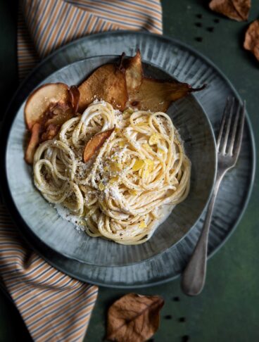 Spaghetti cacio e pepe @salepep -