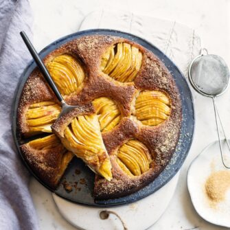 Torta con grano saraceno e mele