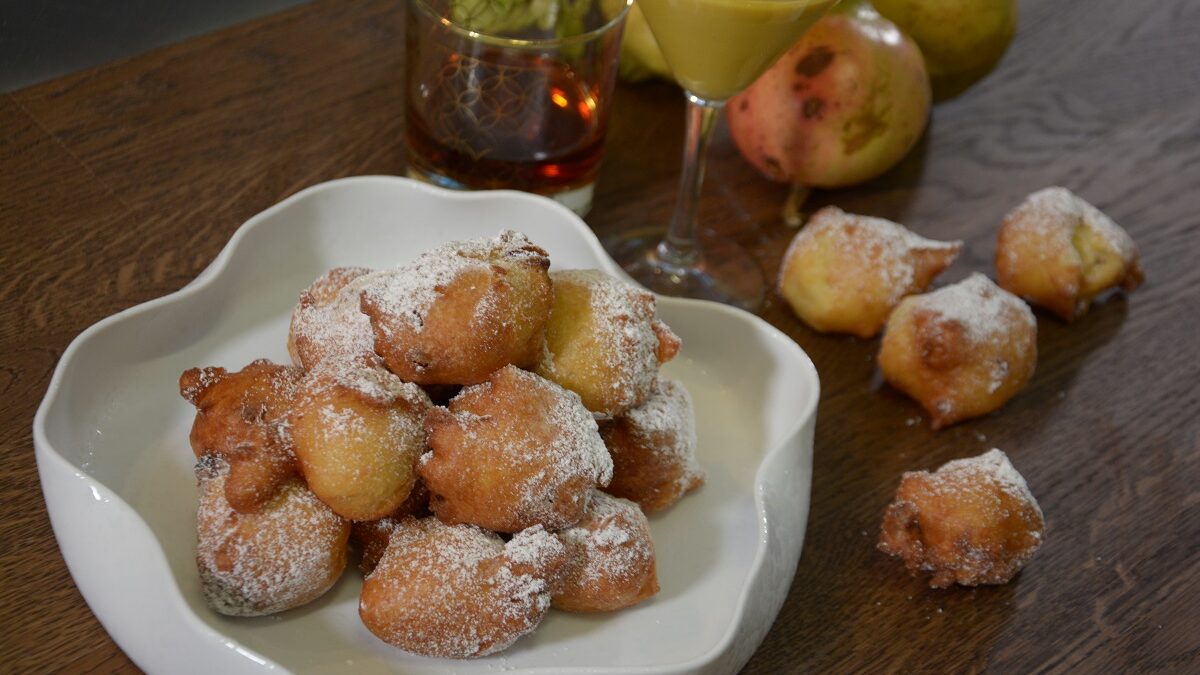 Frittelle dolci alla fiorentina con uvetta