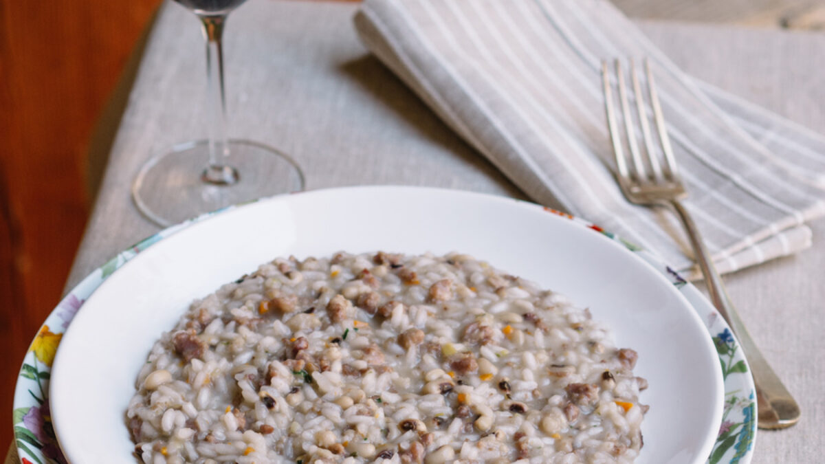 Risotto con pasta di salame e fagioli dell'occhio Sale&Pepe