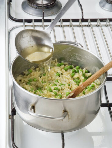 pastina risoni con brodo