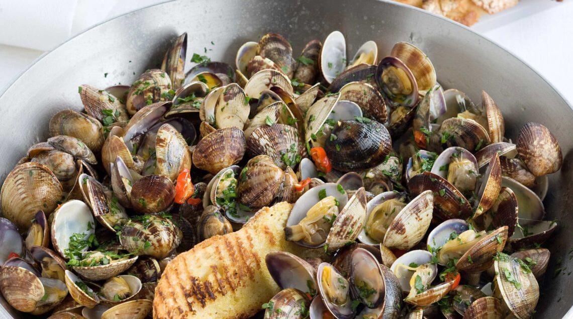 sauté di vongole