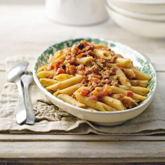 Pasta al ragù di seitan vegano