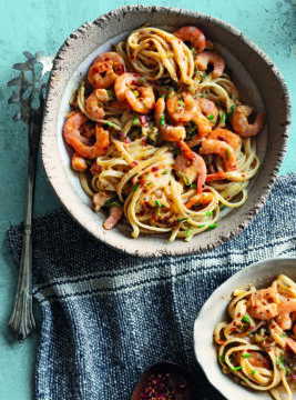 Linguine con burro di nocciole e mazzancolle al chipotle