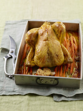 Pollo arrosto con carote doratePollo arrosto con carote dorate