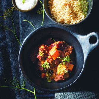 Tajine di campanello con salsa allo yogurt