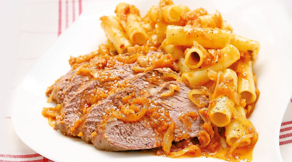 PASTA E CARNE INSIEME - GENOVESE NAPOLETANA