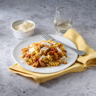 fusilli con ragù di salsiccia