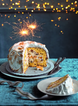 Panettone tradizionale meringato e farcito con clementine