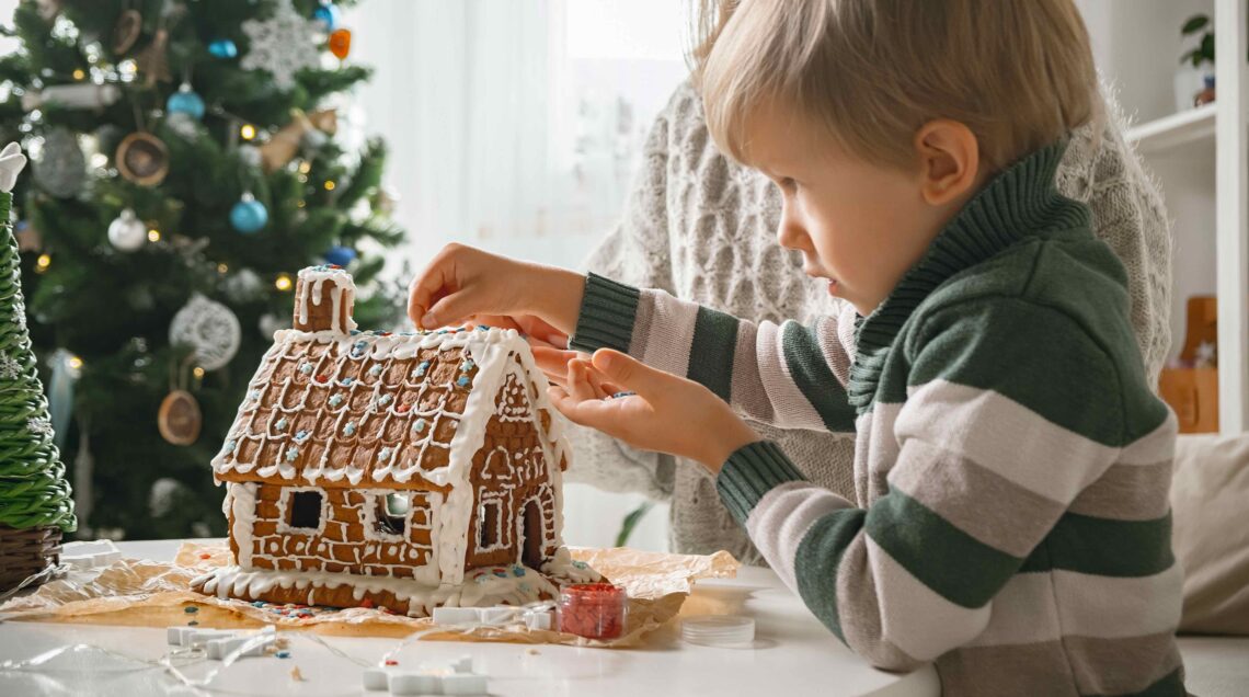Decorating Christmas gingerbread house