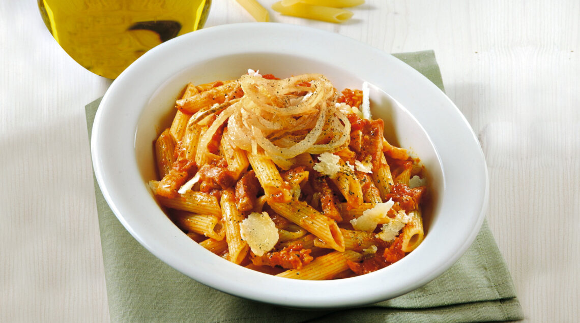 AMATRICIANA CON CIPOLLE