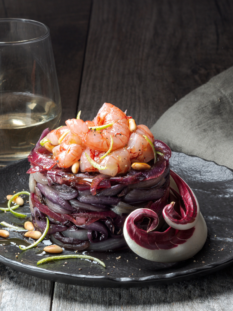 Radicchio in saor con tartare di gamberi rossi