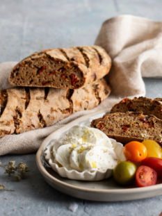 Pane semi-integrale con grano duro condito