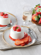 BAVARESI ALLO YOGURT CON CUORE DI FRAGOLA