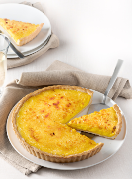 Crostata con crema allo zafferano