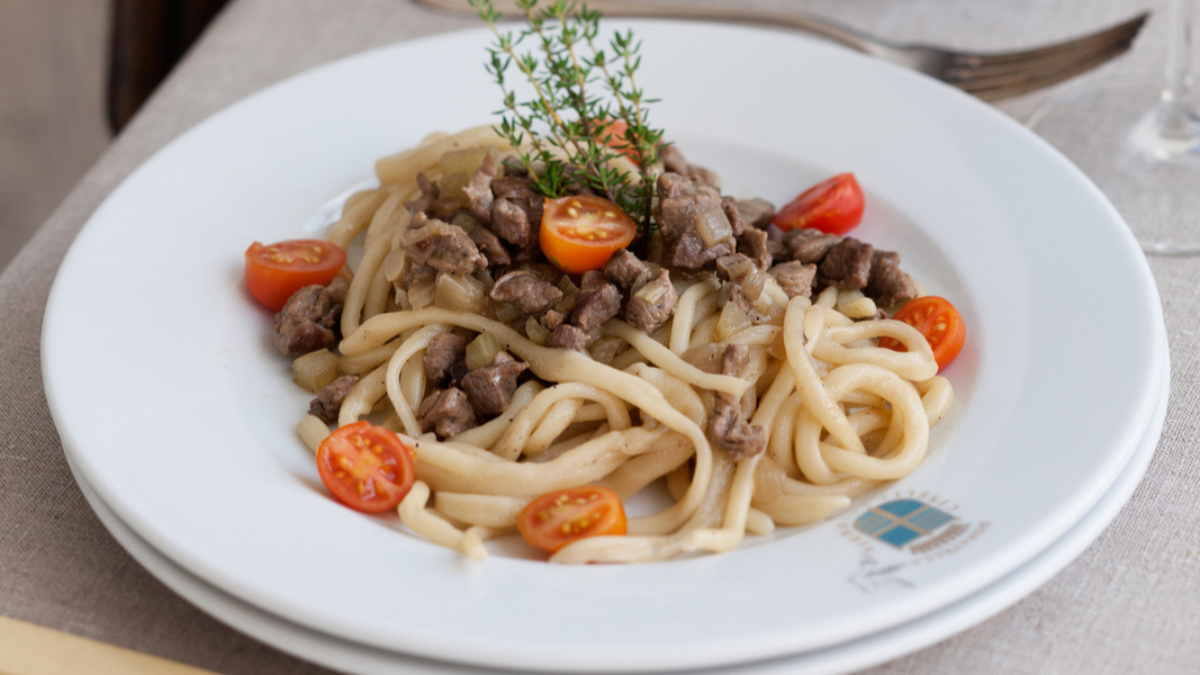 Pinci al ragù bianco di “Nana” (Anatra)