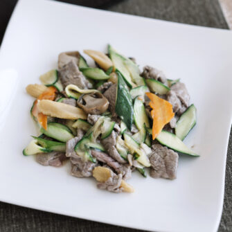 Manzo saltato con verdure