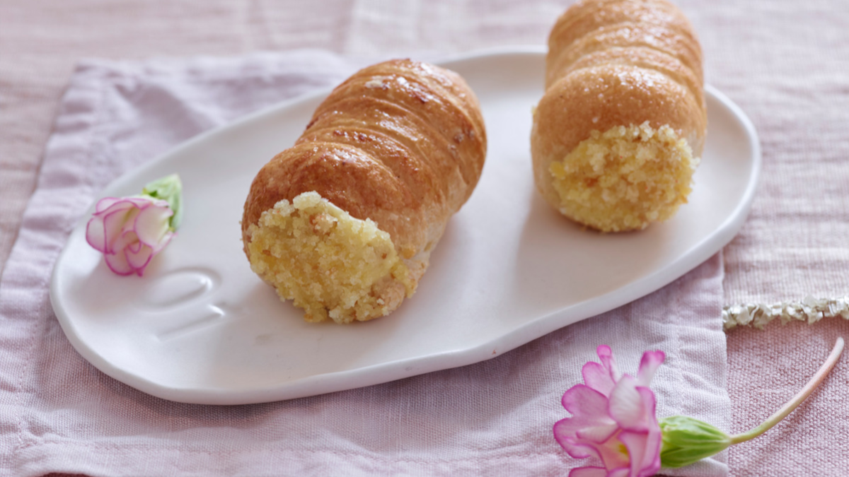 Cannoncini di pasta sfoglia