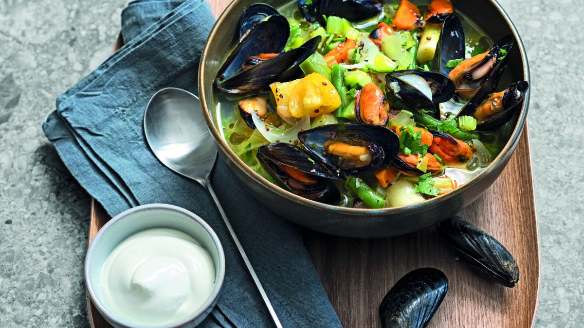 Zuppa di cozze alle verdure